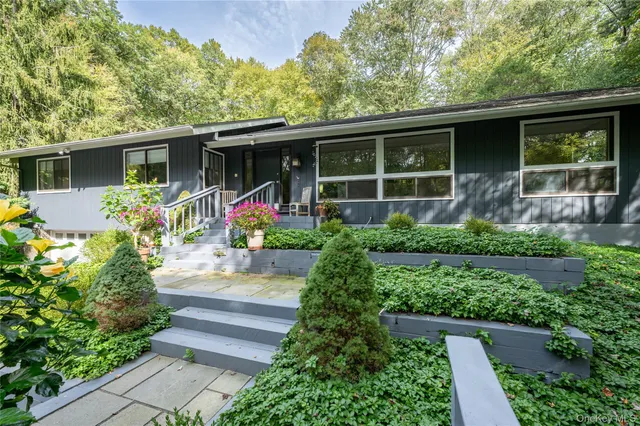 $899,000 | 29 Alice Road, Mount Kisco, NY 10549