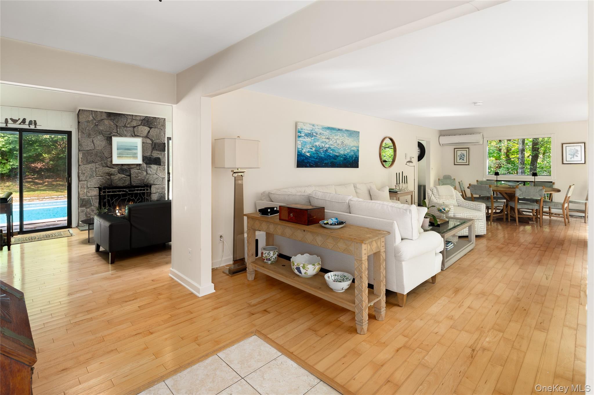 29 Alice Road Mount Kisco, NY 10549 - Photo 7 of 24 Living room with plenty of natural light.