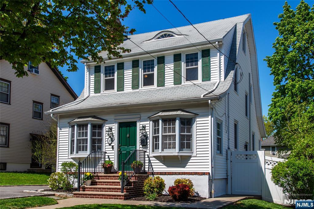 50 Morningside Road Verona, NJ 07044 - Photo 3 of 35