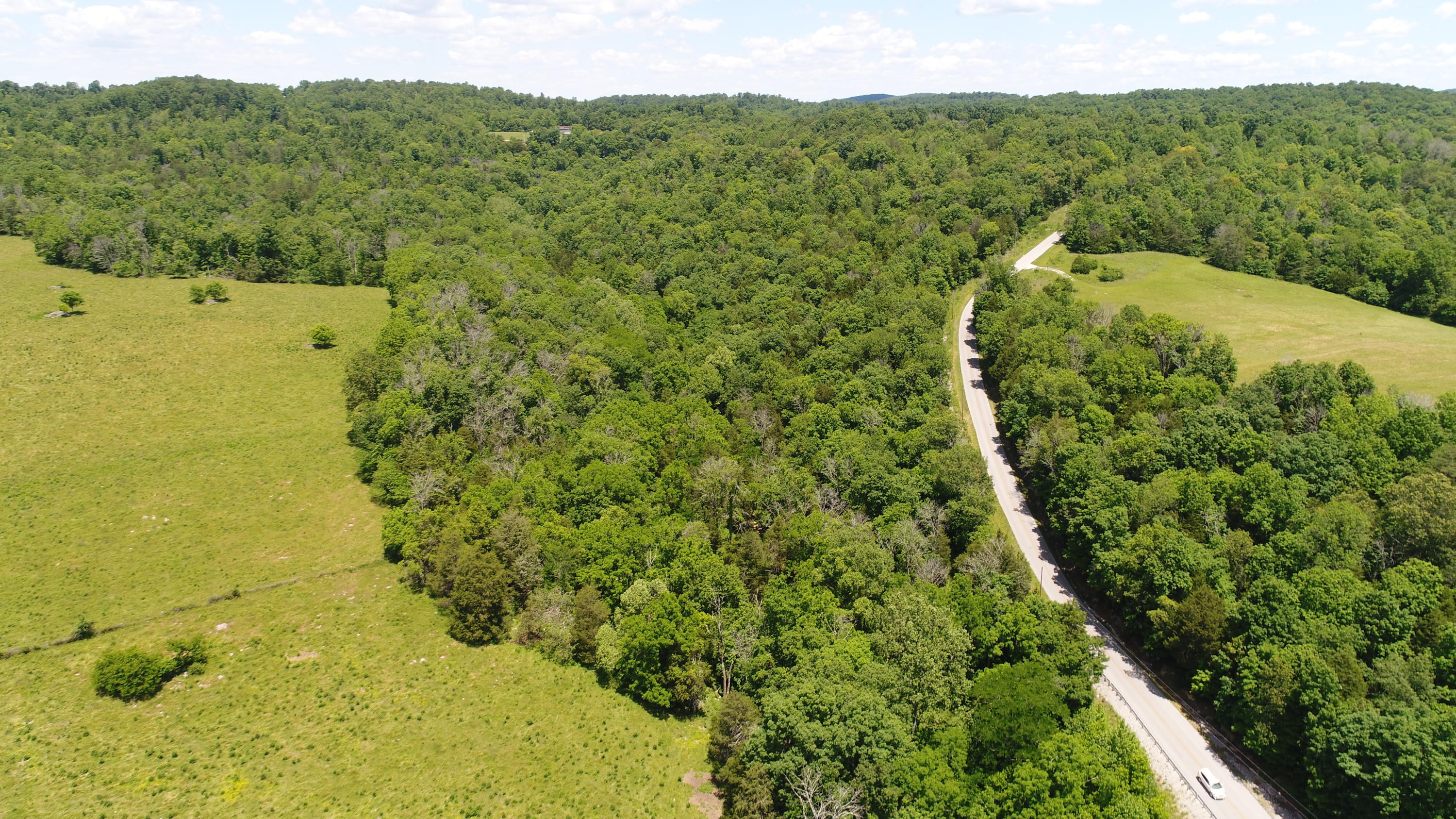 2000 Blue Springs Road Mount Vernon, KY 40456 - Photo 26 of 43 DJI_0096