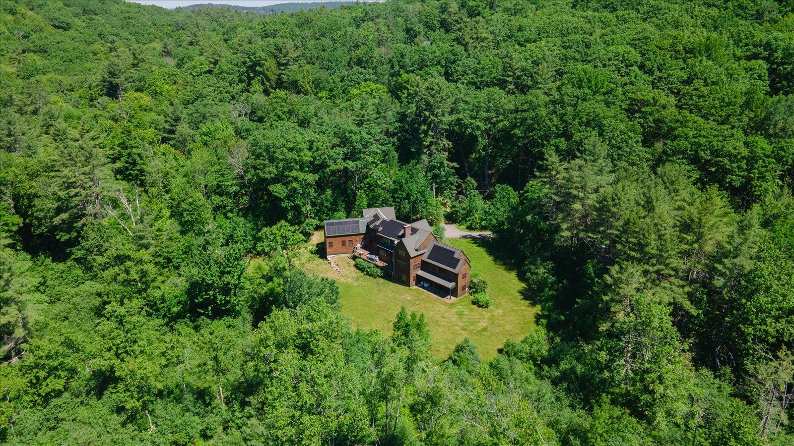 662 Hurricane Road Keene, NH 03431 - Photo 58 of 60