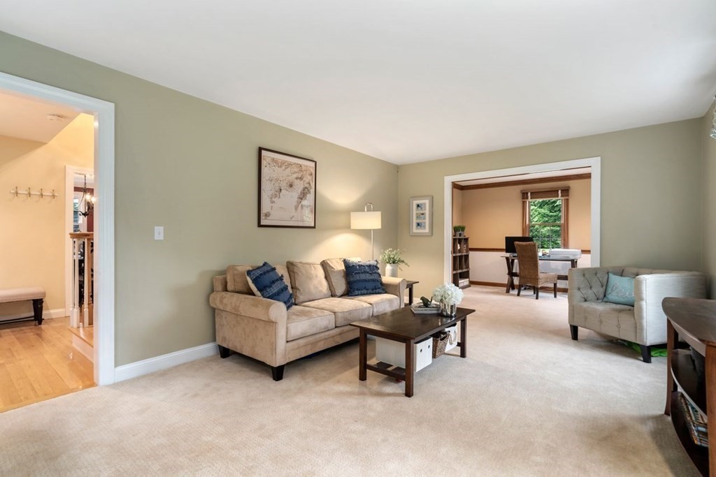 149 Chestnut Street Hudson, MA 01749 - Photo 17 of 42 Gallery Image 17