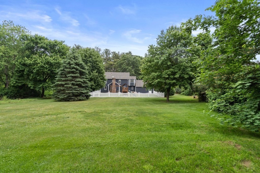 149 Chestnut Street Hudson, MA 01749 - Photo 38 of 42 Gallery Image 38