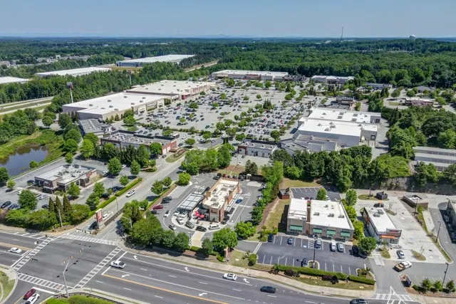 $684,740 | 5550 Spring Street, Flowery Branch, GA 30542