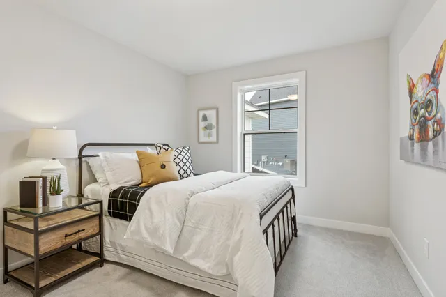 $934,750 | 5527 Scenic Loop Run, Victoria, MN 55318