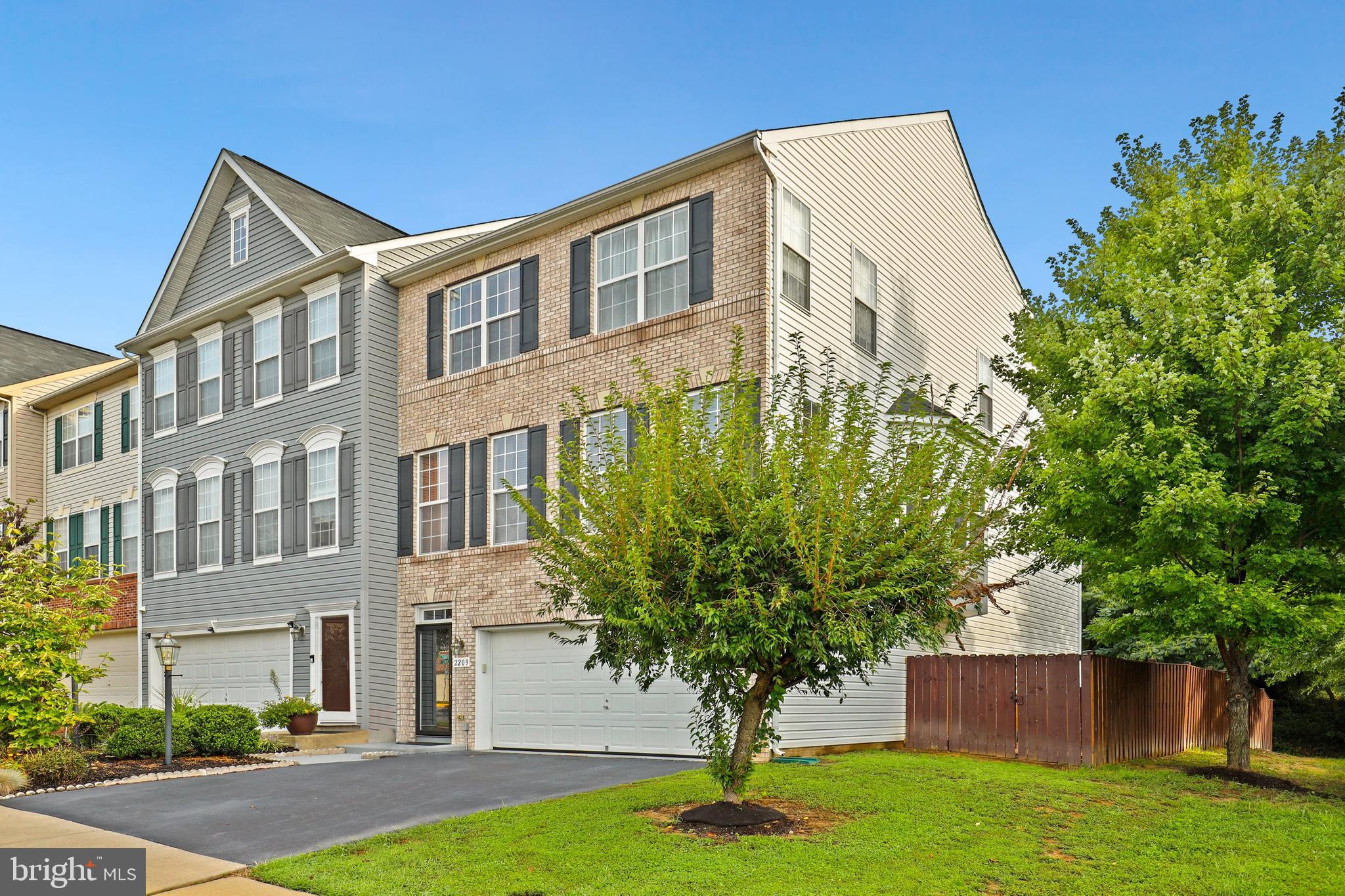 2209 Henry Watts Loop Woodbridge, VA 22191 - Photo 2 of 42