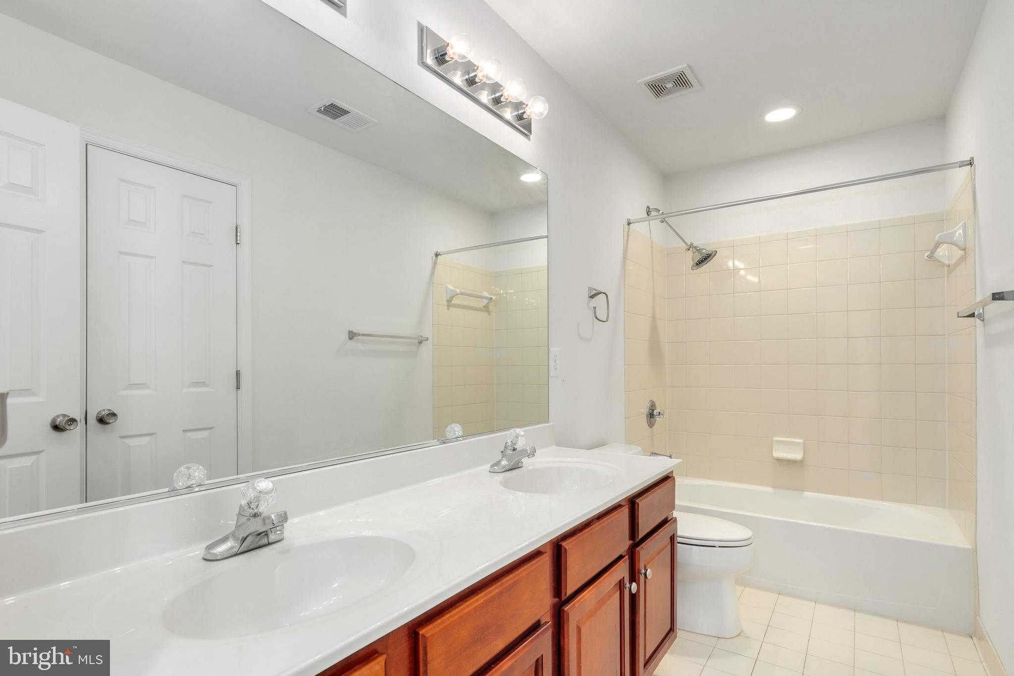 2209 Henry Watts Loop Woodbridge, VA 22191 - Photo 28 of 42