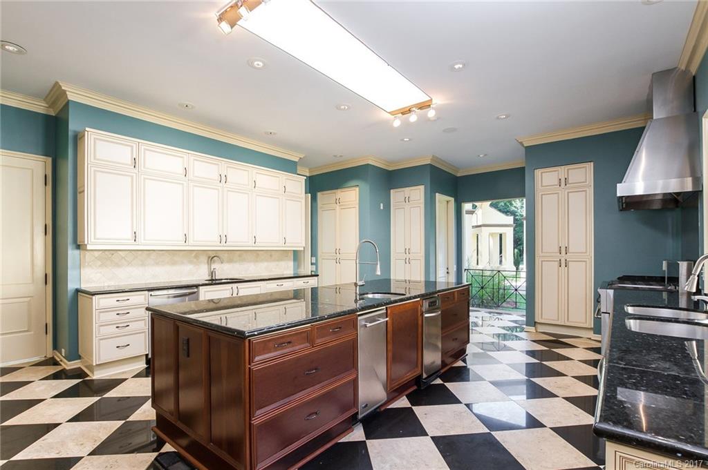 8347 Providence Road Charlotte, NC 28277 - Photo 9 of 24 Gallery Image 9