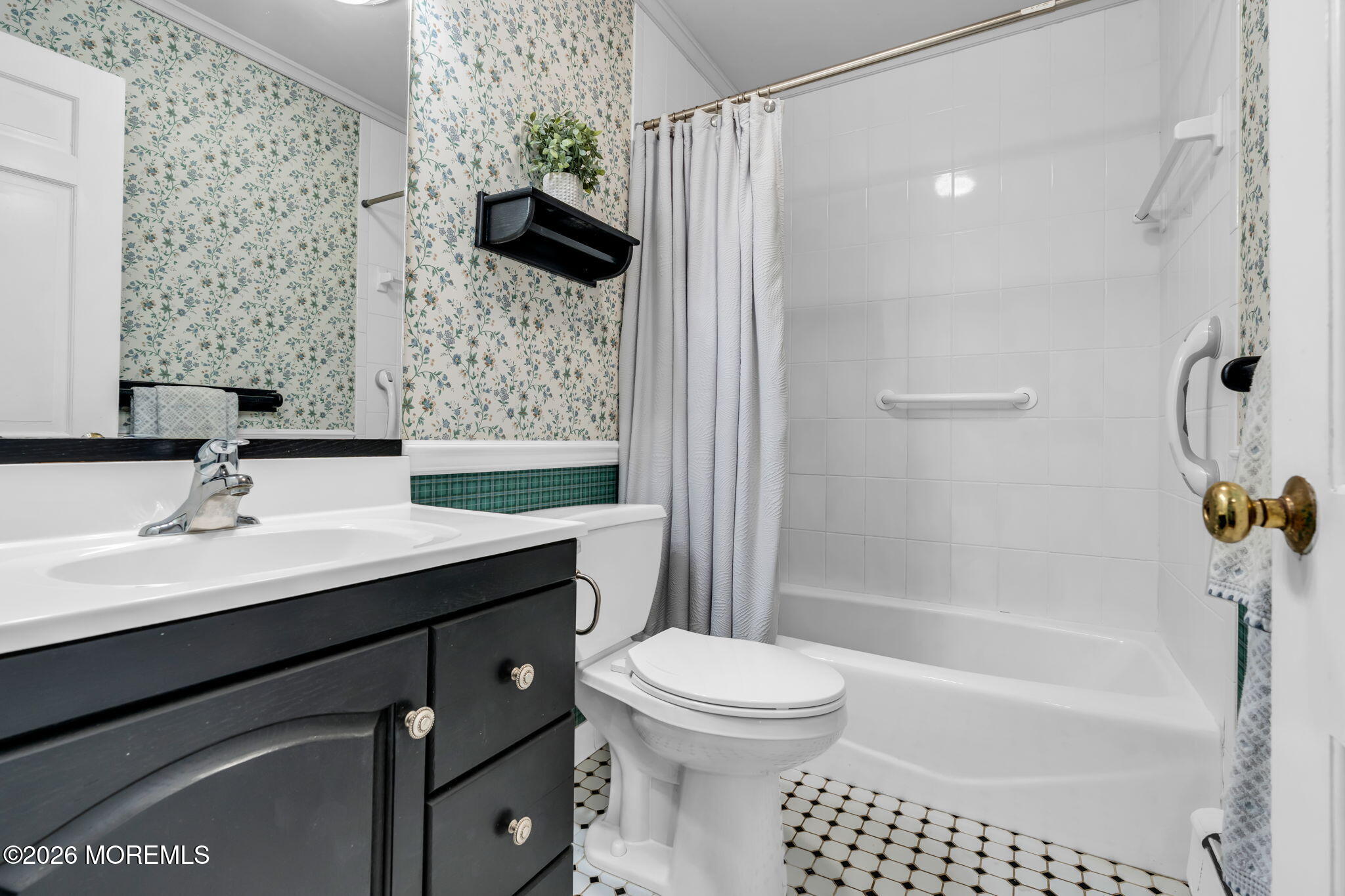 120 May Place Red Bank, NJ 07701 - Photo 38 of 91 Bathroom