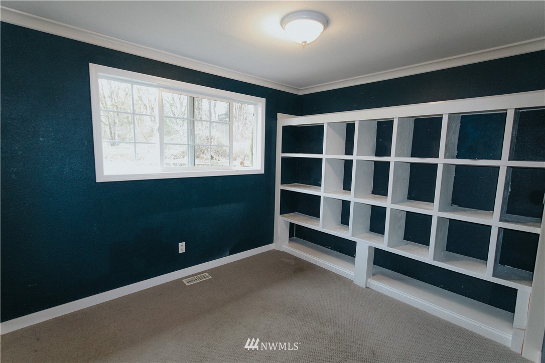 311 South Machias Road Snohomish, WA 98290 - Photo 13 of 23 Gallery Image 13