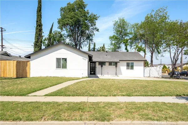 $670,000 | 1437 East I Street, Ontario, CA 91764