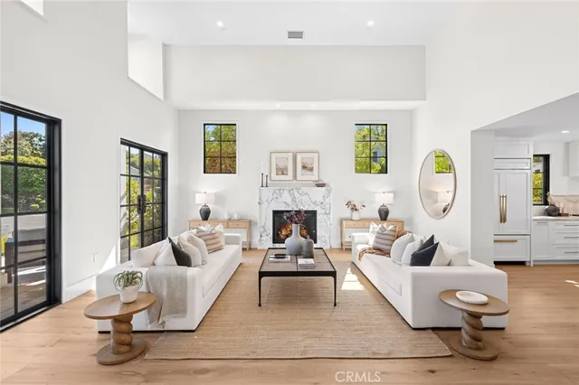 $8,199,000 | 1963 Port Edward Place, Newport Beach, CA 92660