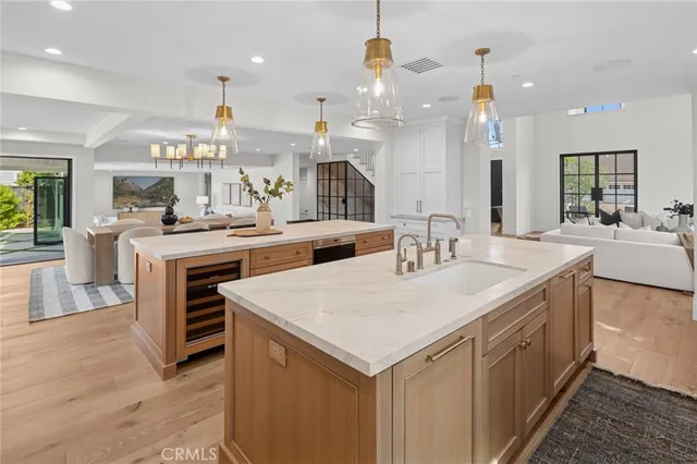 $8,199,000 | 1963 Port Edward Place, Newport Beach, CA 92660