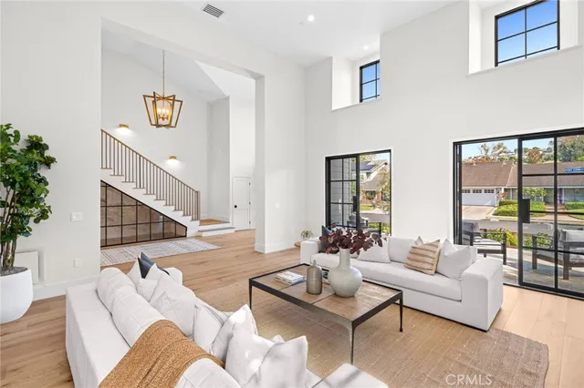 $8,199,000 | 1963 Port Edward Place, Newport Beach, CA 92660