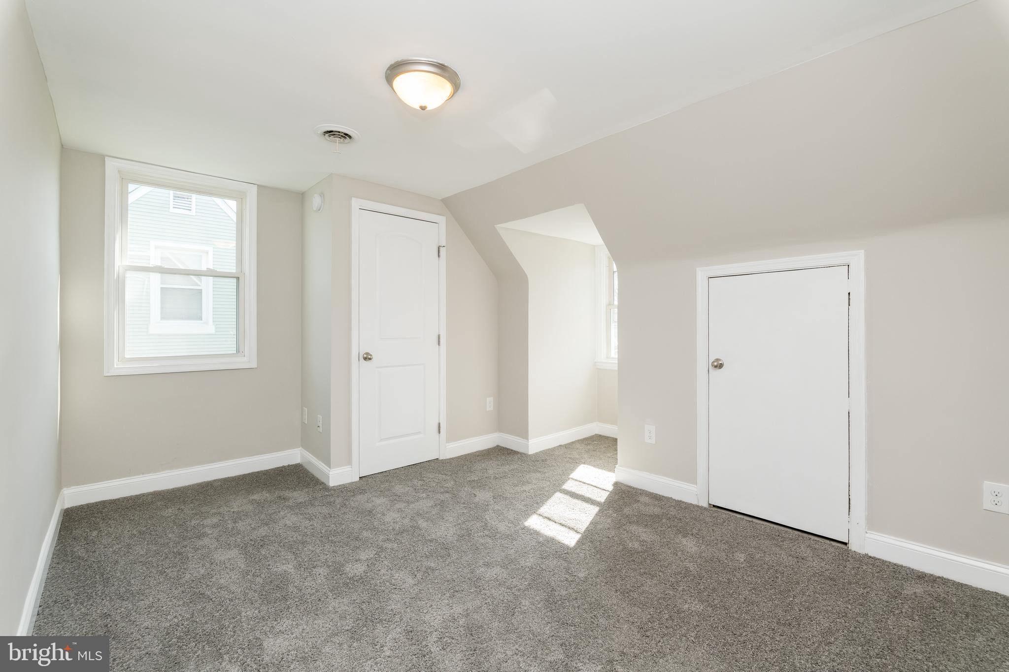 8103 Hillendale Road Parkville, MD 21234 - Photo 11 of 25