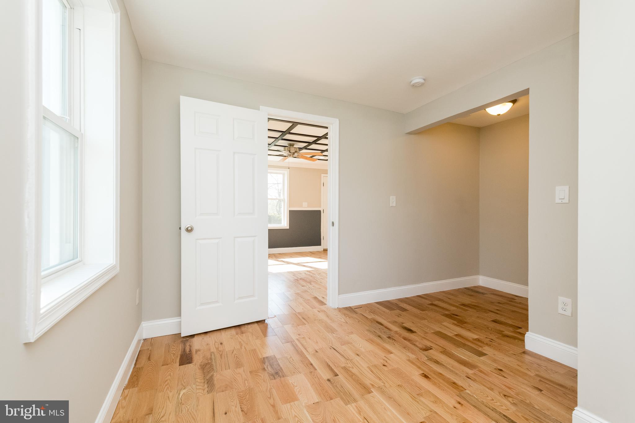 8103 Hillendale Road Parkville, MD 21234 - Photo 17 of 25