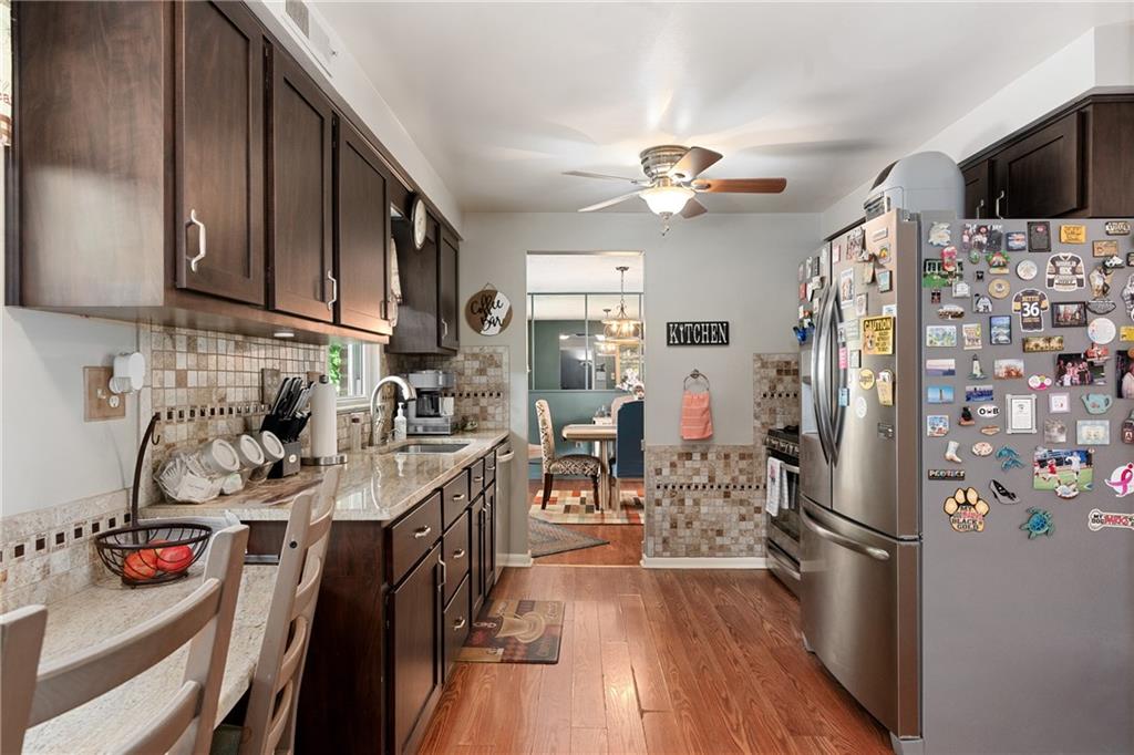 176 North Jamestown Road Coraopolis, PA 15108 - Photo 16 of 44 Gallery Image 16