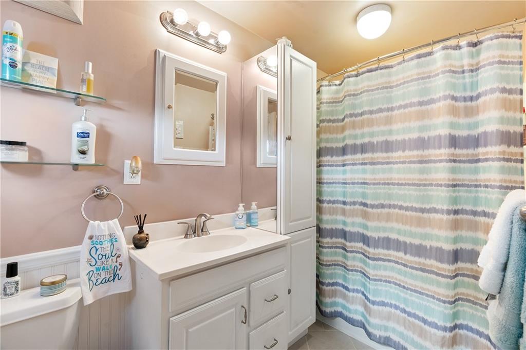 176 North Jamestown Road Coraopolis, PA 15108 - Photo 36 of 44 Gallery Image 36