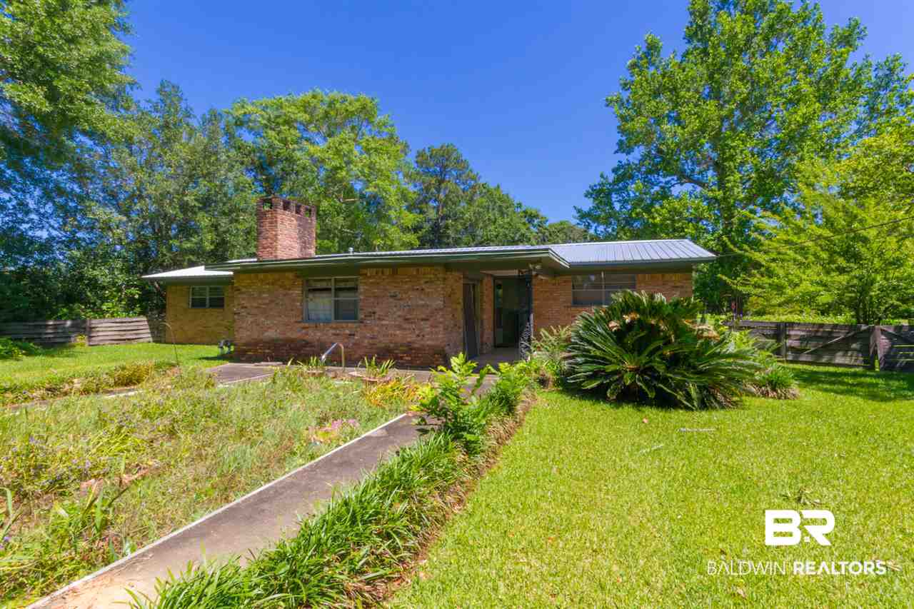 415 West Jackson Avenue Summerdale, AL 36580 - Photo 4 of 23