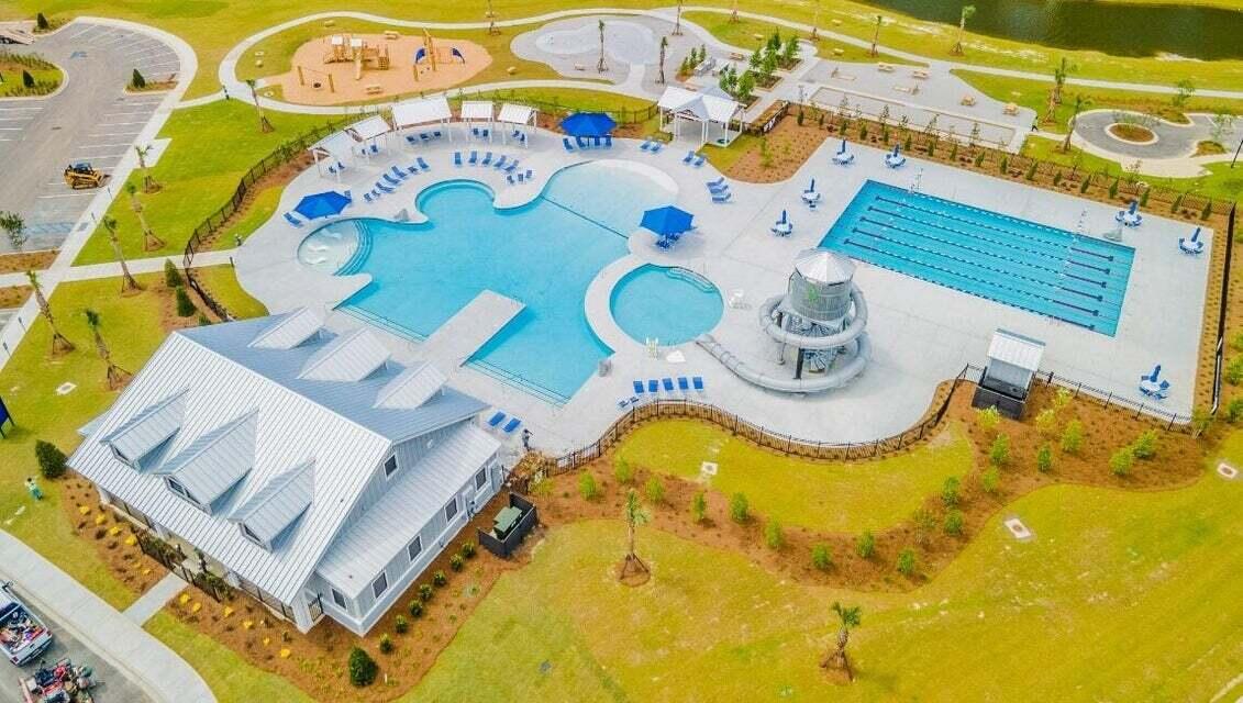 907 Long Blf Road Summerville, SC 29486 - Photo 2 of 32 Amenity PH