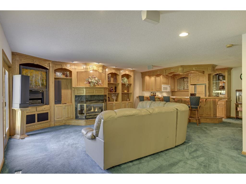8436 Quail Hill Road Maple Grove, MN 55311 - Photo 16 of 24 Gallery Image 16