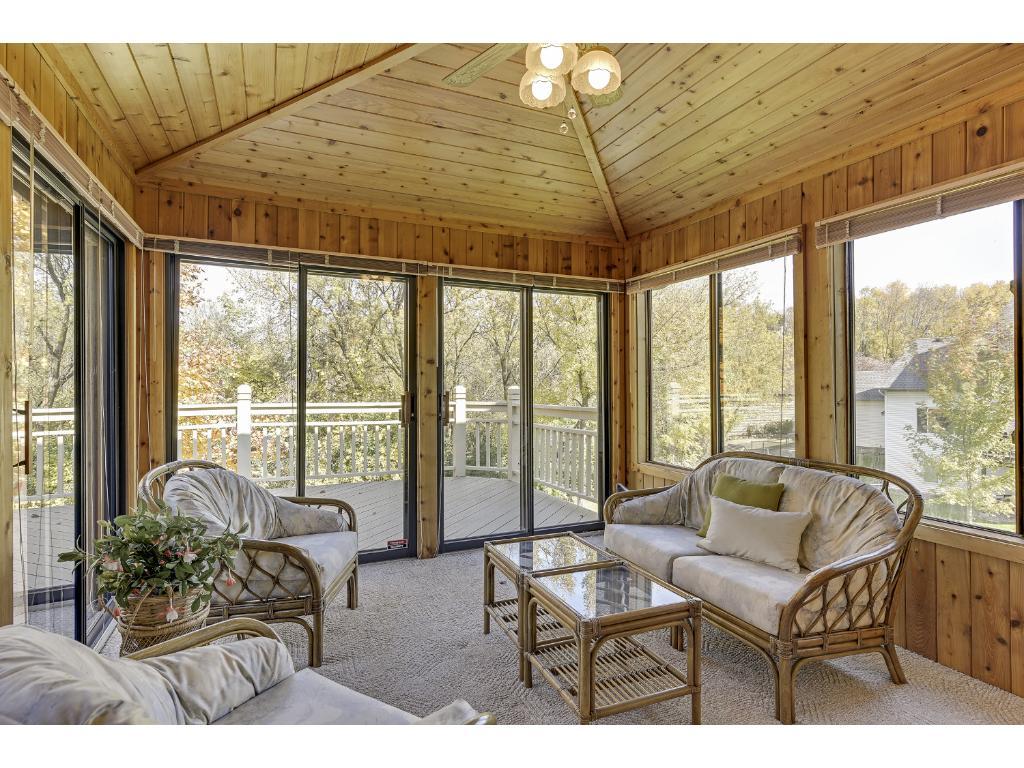 8436 Quail Hill Road Maple Grove, MN 55311 - Photo 9 of 24 Gallery Image 9