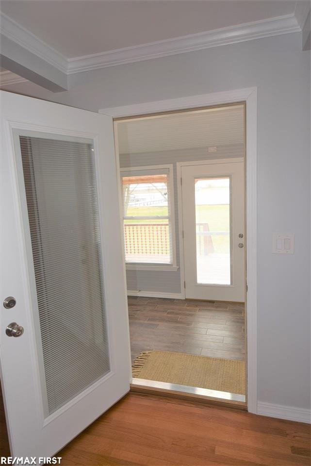 5843 Pointe Tremble Road Algonac, MI 48001 - Photo 34 of 84 50040266-33.JPG