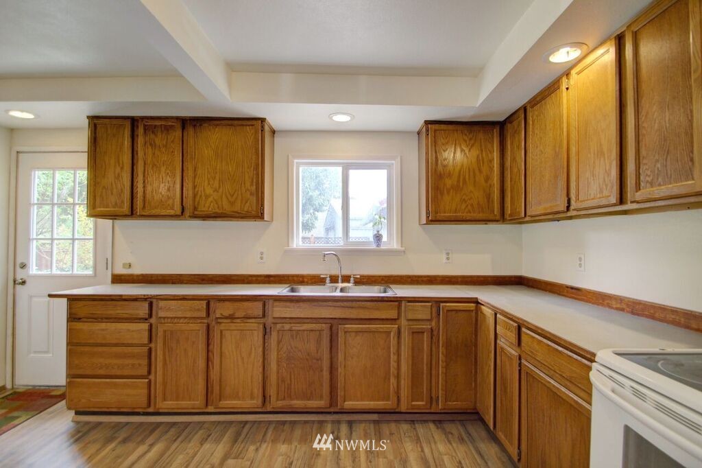 20611 English Road Mount Vernon, WA 98274 - Photo 4 of 23 Gallery Image 4