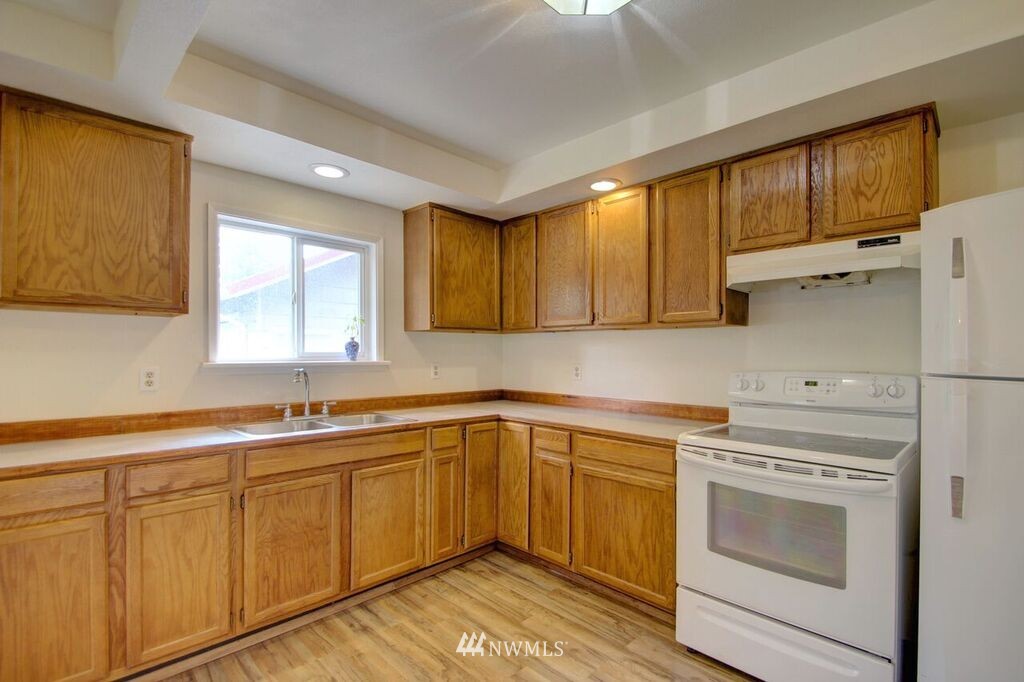 20611 English Road Mount Vernon, WA 98274 - Photo 5 of 23 Gallery Image 5