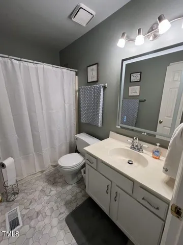 $1,990 | 712 Matney Lane, Apex, NC 27502