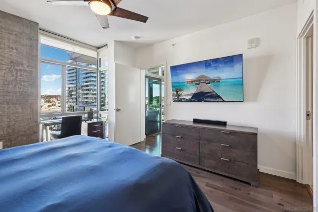 $649,900 | 800 The Mark Lane, Unit 1203, San Diego, CA 92101