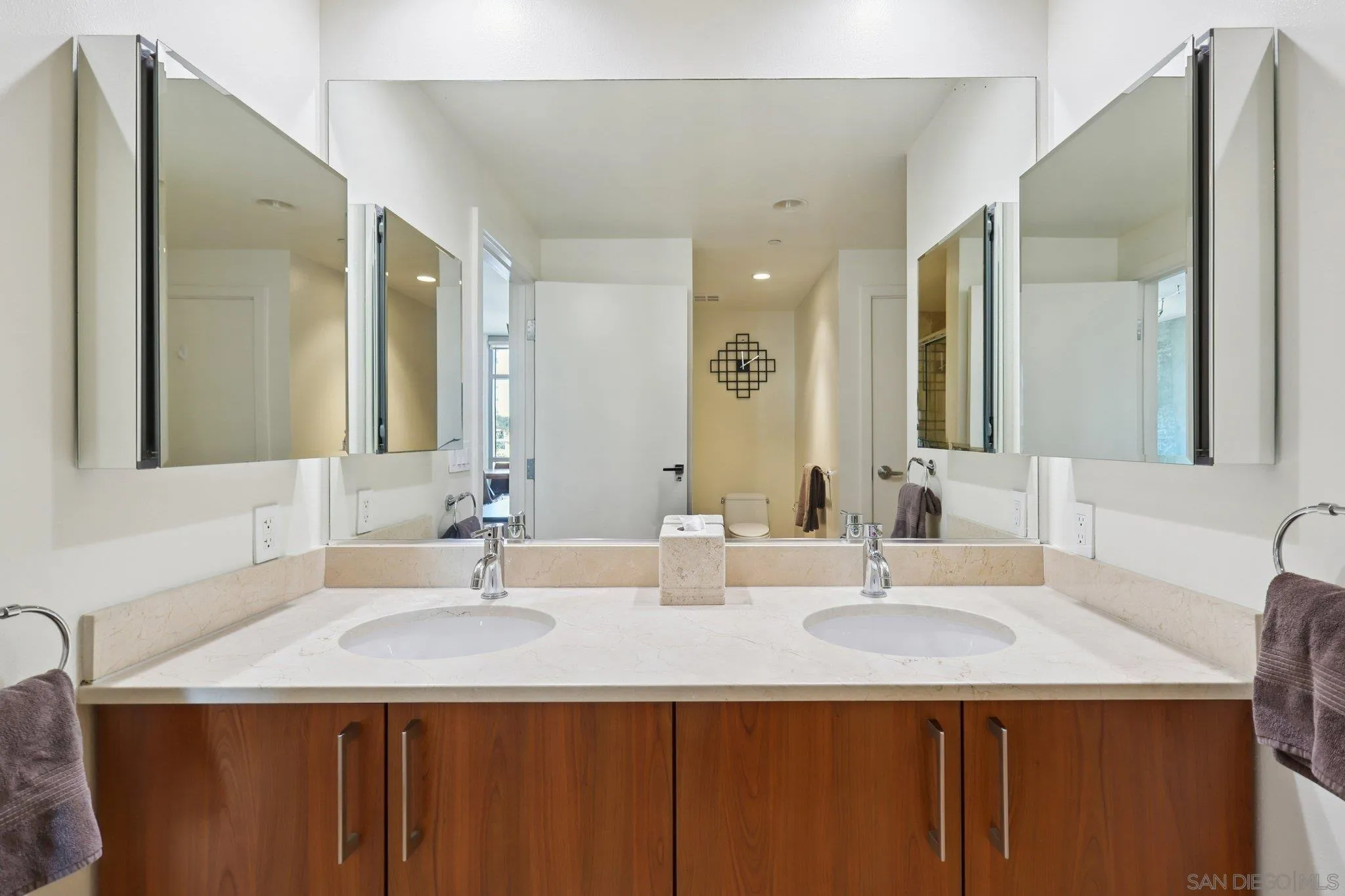 800 The Mark Lane, Unit 1203 San Diego, CA 92101 - Photo 32 of 50