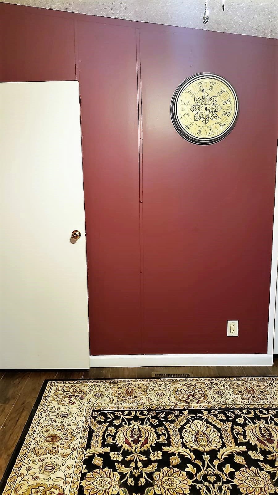 915 State Rd S-42-943 Campobello, SC 29322 - Photo 14 of 33