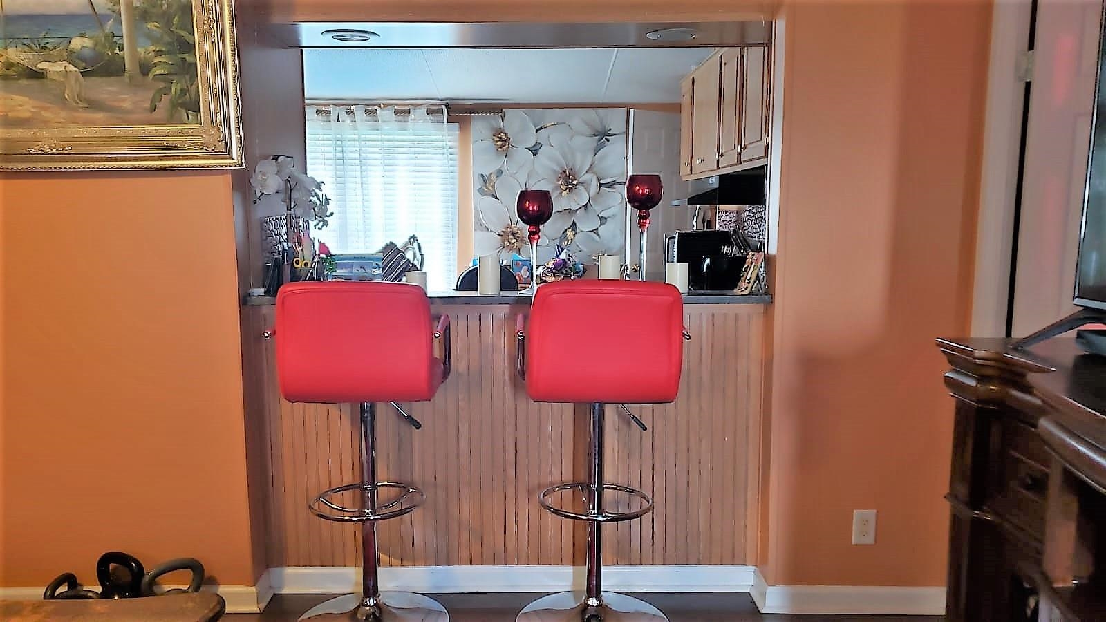 915 State Rd S-42-943 Campobello, SC 29322 - Photo 8 of 33