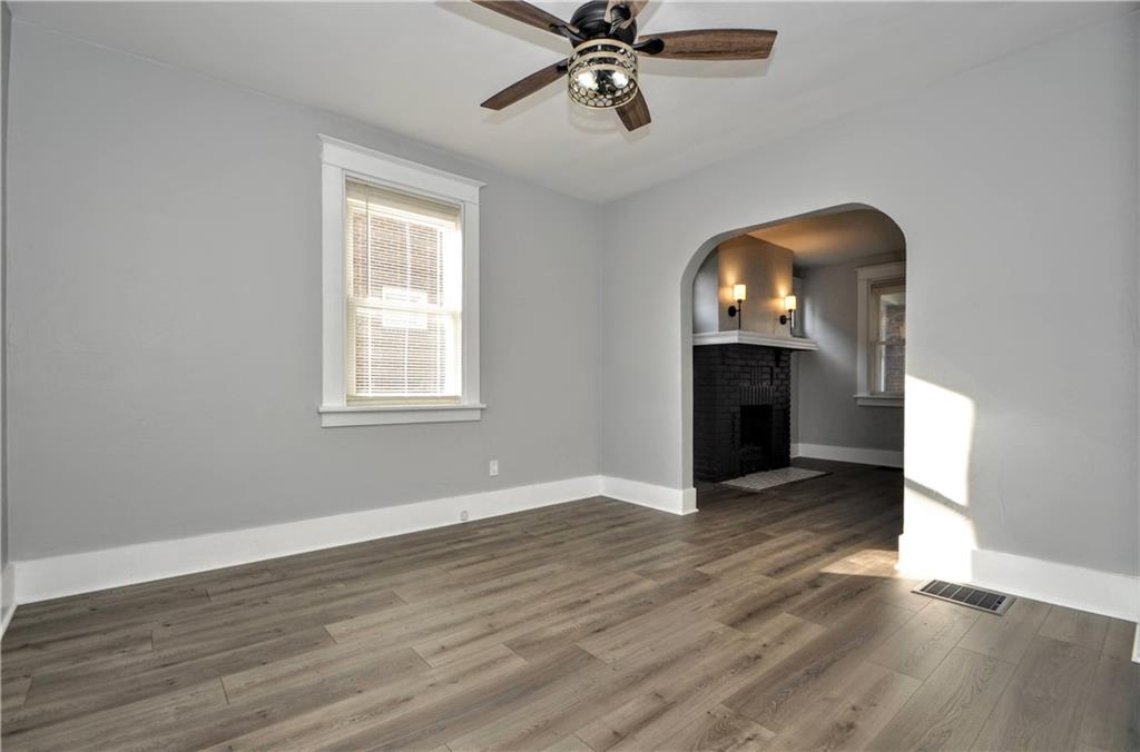 3225 Middletown Road Pittsburgh, PA 15204 - Photo 14 of 50 Gallery Image 14