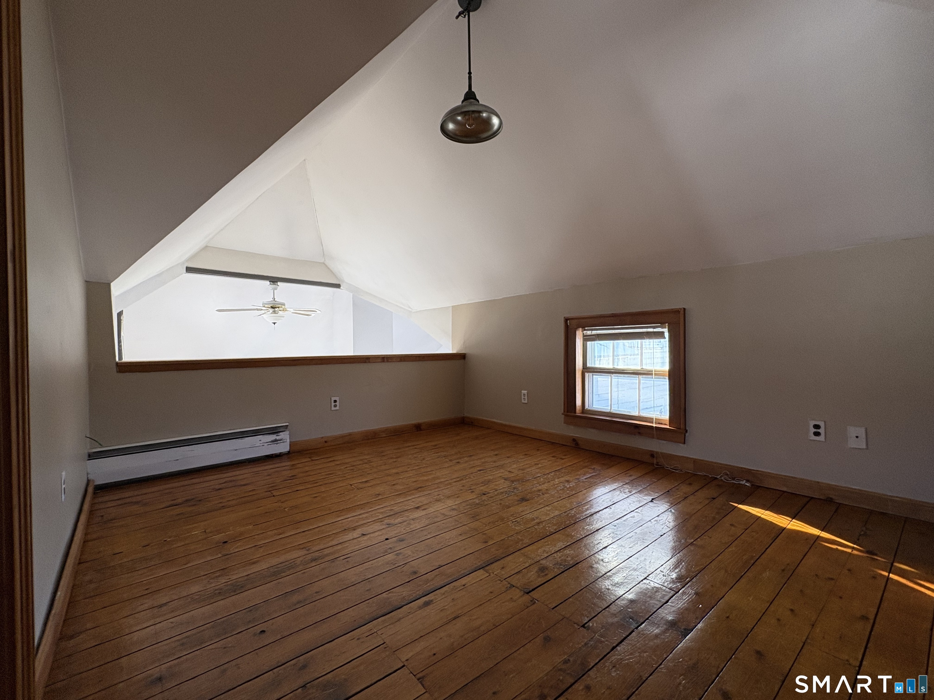 320 Chamberlain Road Middletown, CT 06457 - Photo 9 of 12