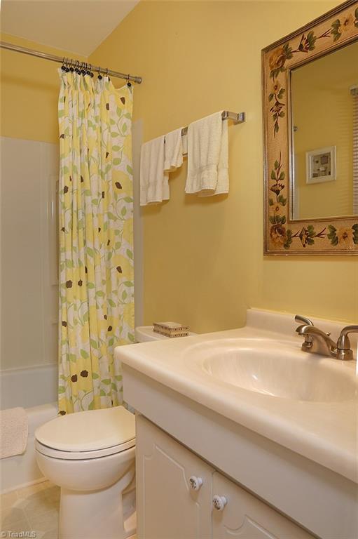 1503 Fleming Road Greensboro, NC 27410 - Photo 11 of 22 Gallery Image 11