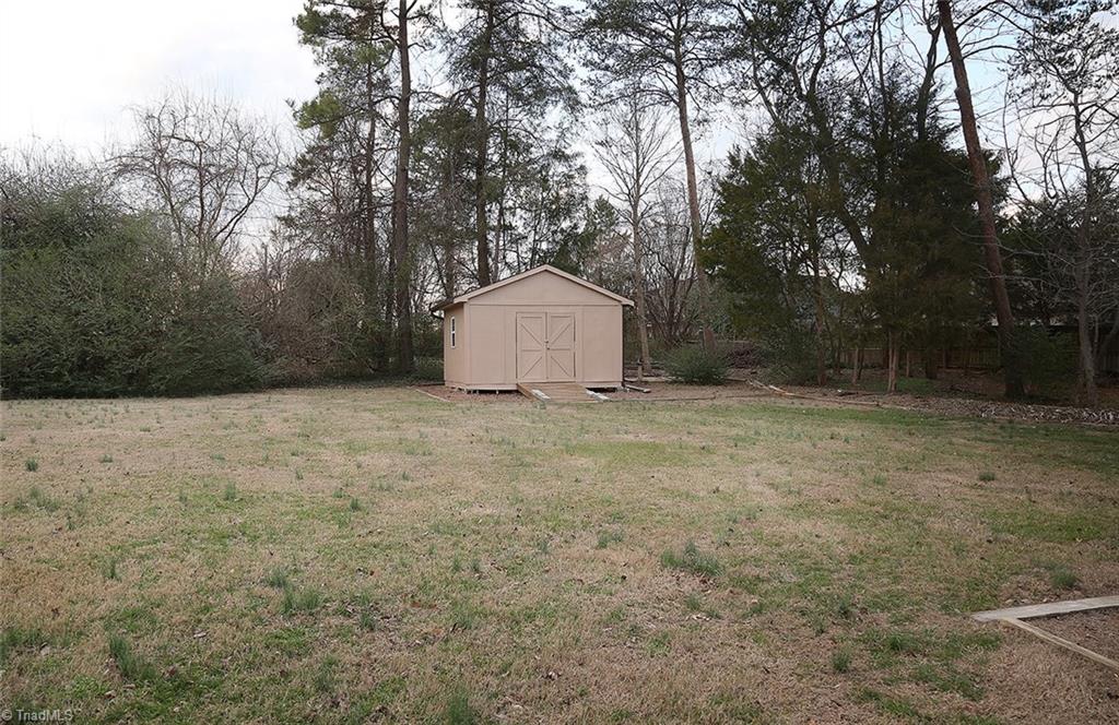 1503 Fleming Road Greensboro, NC 27410 - Photo 21 of 22 Gallery Image 21