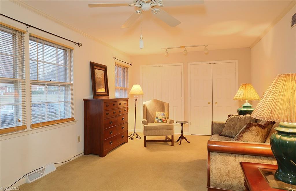 1503 Fleming Road Greensboro, NC 27410 - Photo 4 of 22 Gallery Image 4