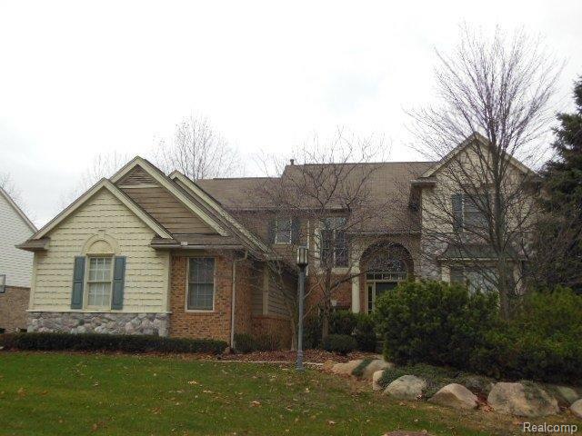 4236 Calumet Drive Rochester, MI 48306 - Photo 3 of 30 11-! 008.jpg