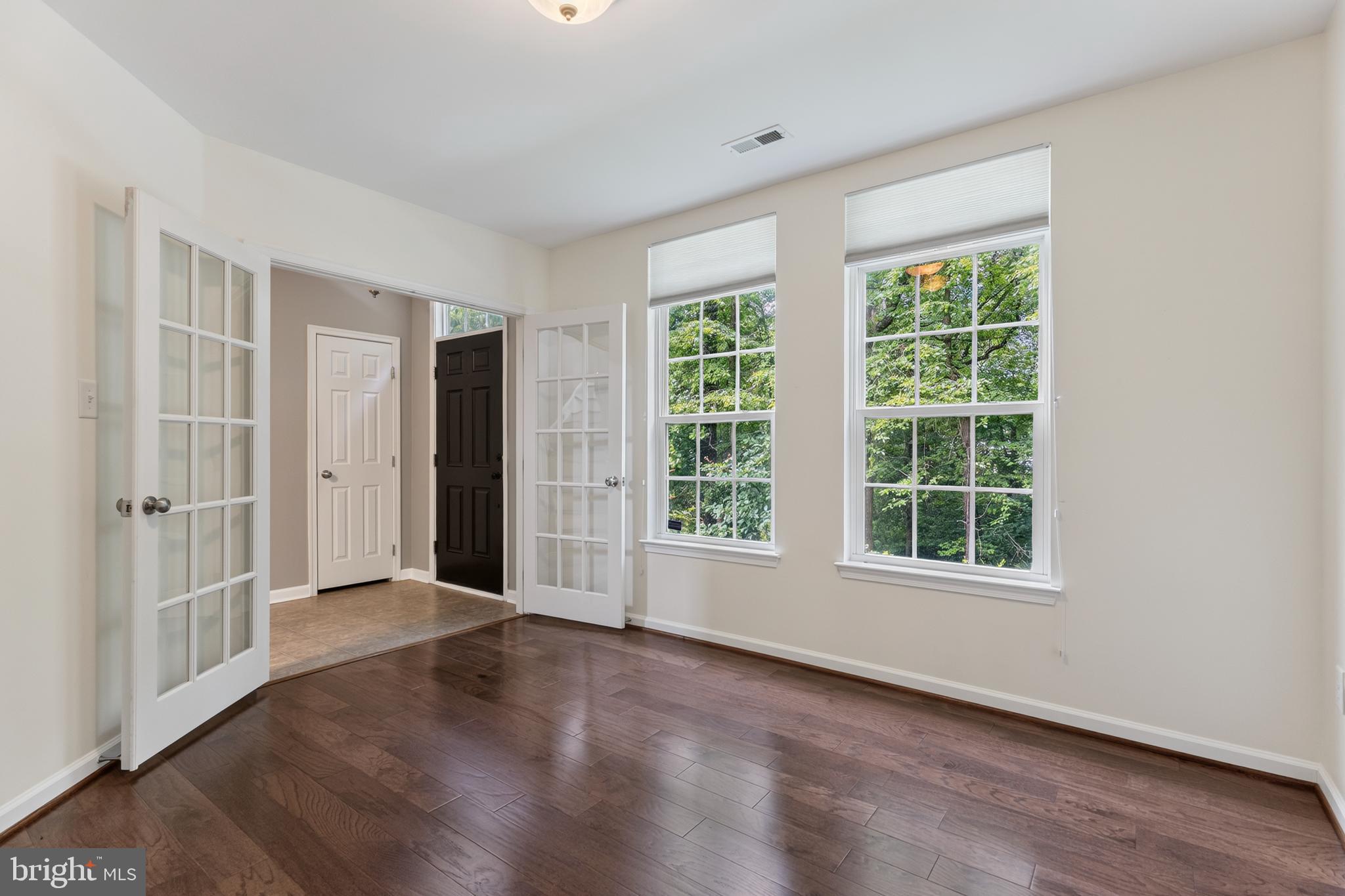 1765 Compton Court Hanover, MD 21076 - Photo 5 of 34