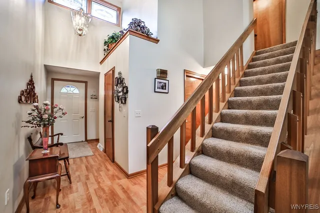 $269,000 | 31 Northwood Drive, Lancaster, NY 14043