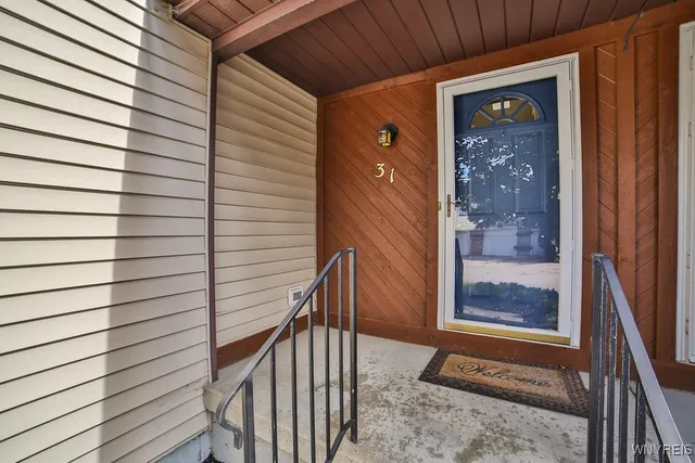 $269,000 | 31 Northwood Drive, Lancaster, NY 14043