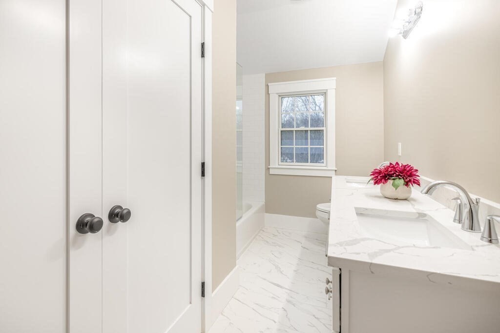 19 Windsor Road Westwood, MA 02090 - Photo 27 of 31 Gallery Image 27