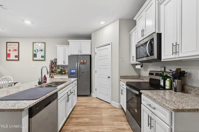 $299,000 | 5735 Overland Drive, Biloxi, MS 39532