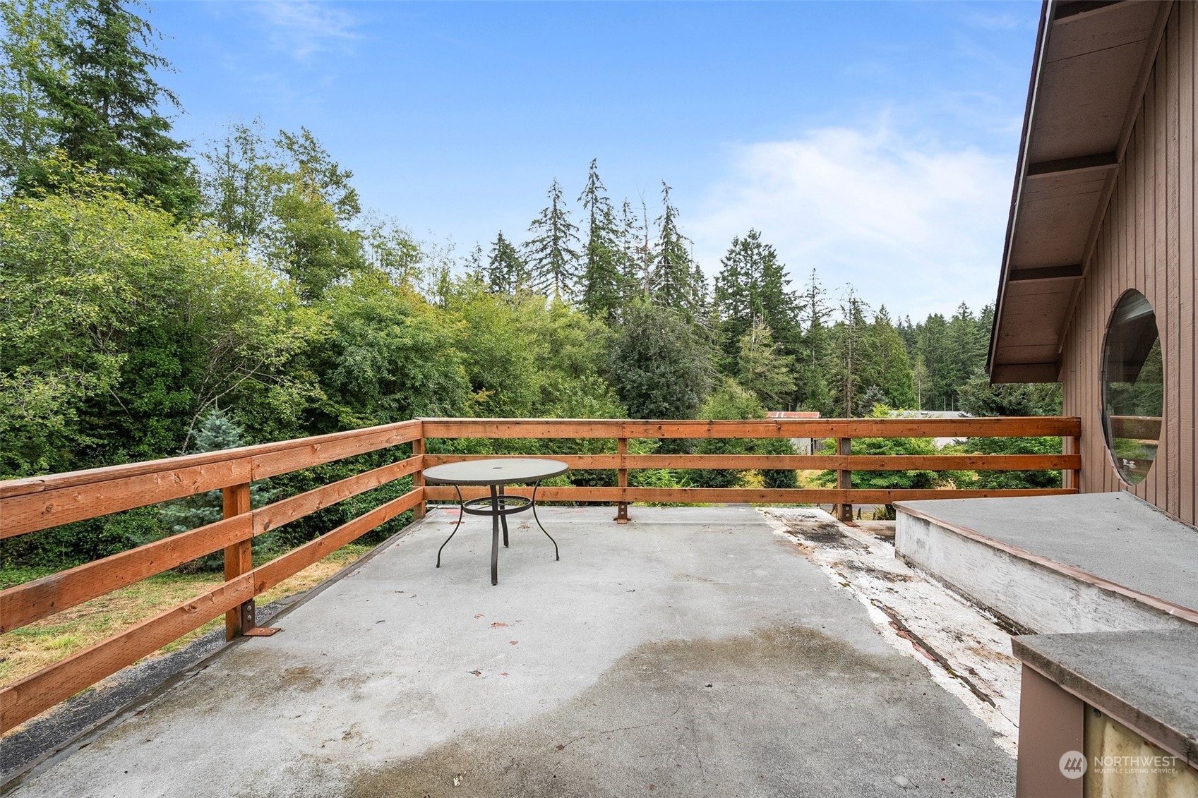 299 Logan Hill Road Chehalis, WA 98532 - Photo 15 of 40 a view of a backyard with sitting area