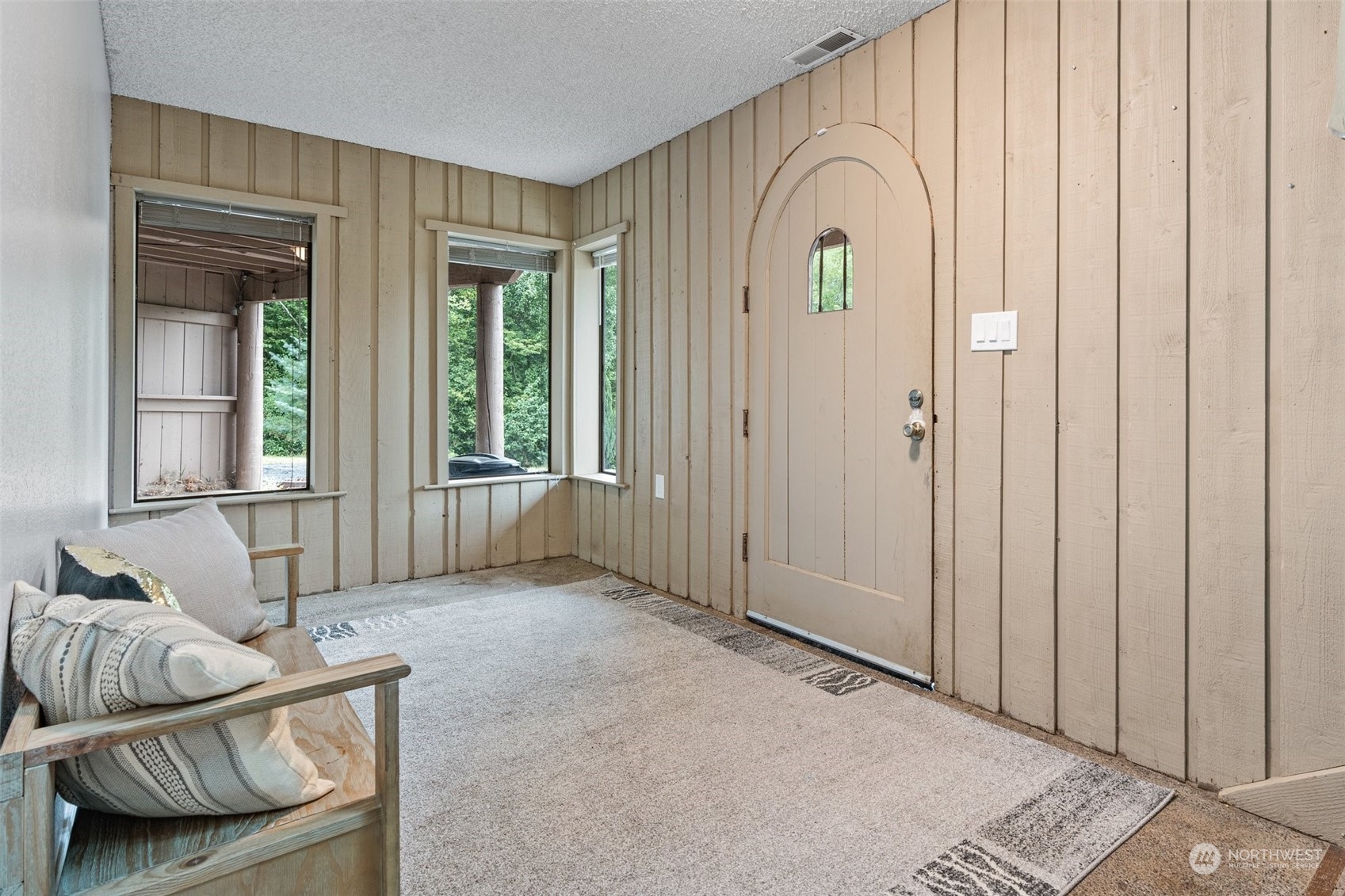 299 Logan Hill Road Chehalis, WA 98532 - Photo 5 of 40 a view of a livingroom with furniture and window