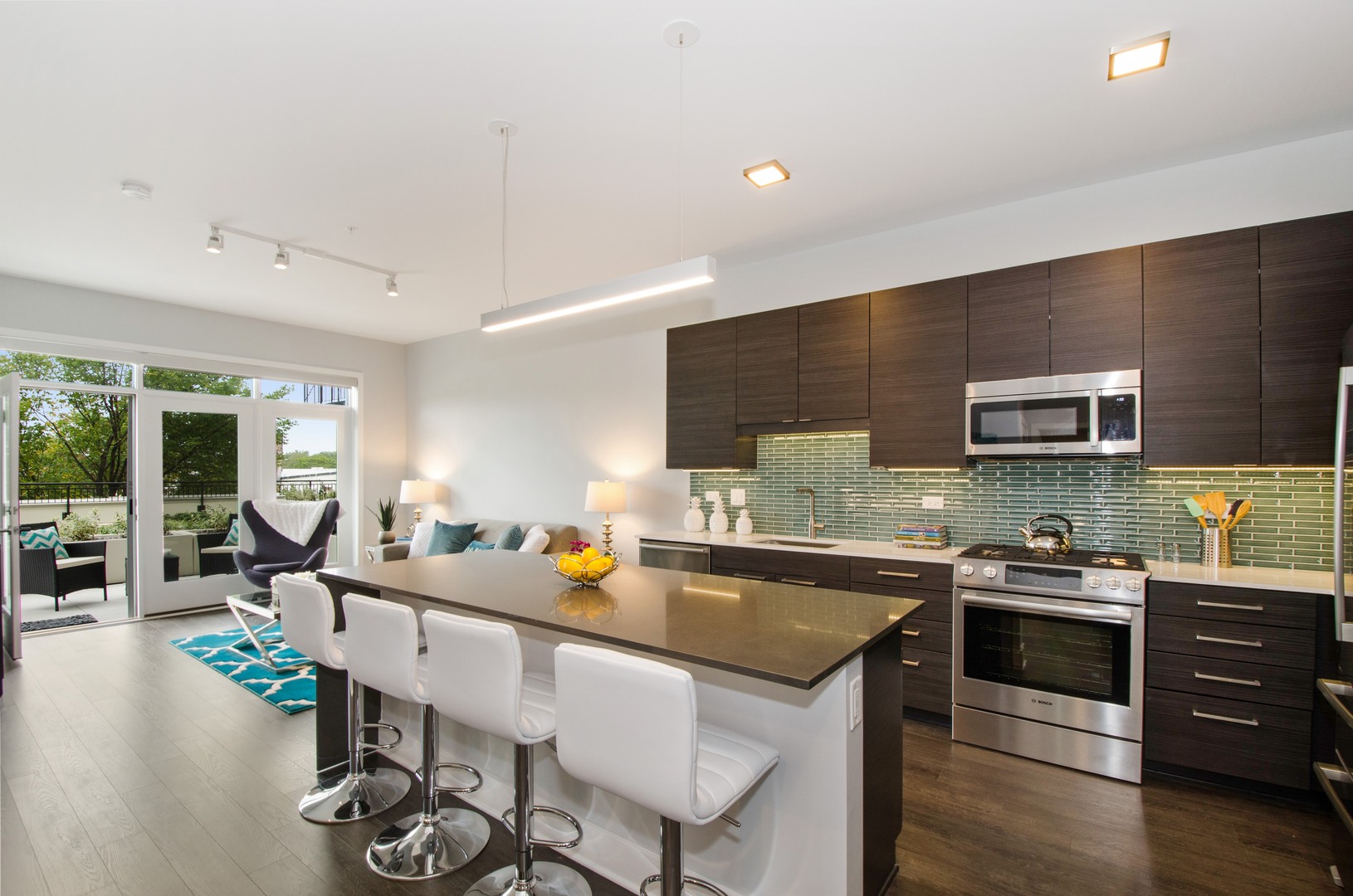 617 Green Bay Road, Unit 511 Wilmette, IL 60091 - Photo 4 of 24