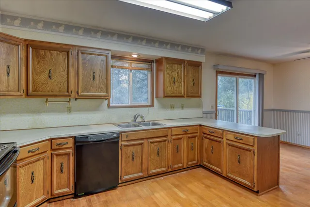 $300,000 | 120 East Circle Drive, Newport, WA 99156