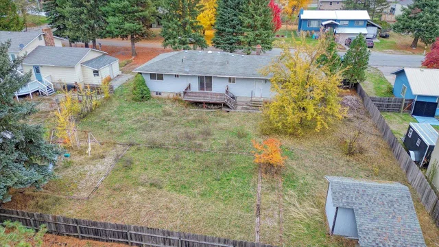 $300,000 | 120 East Circle Drive, Newport, WA 99156